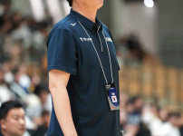 '[뉴스][26 이상백배] 6연속 우승 확정! 석승호 감독의 함박웃음... “후반에 집중력 ‥ 뉴스기사 썸네일