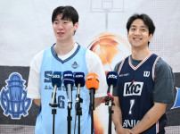 '[뉴스][챔프전 미디어데이] 이정현 vs 허훈 롤모델에서 라이벌로→KBL 최고 가드 빅매치‥ 뉴스기사 썸네일