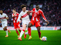 '[뉴스]“김민재 좀 배워봐!“ 獨언론의 팩폭 '트레블 도전하는 바이에른의 유일한 ‥ 뉴스기사 썸네일