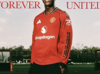 '[뉴스][오피셜]맨유, 아모림이 '버렸던' MF 마이누와 2031년까지 ‥ 뉴스기사 썸네일