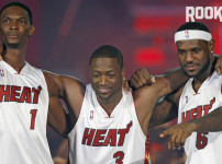 '[뉴스]"르브론 미안해" 시대의 슈퍼스타 킹 커리어의 가장 큰 오점→슈퍼‥ 뉴스기사 썸네일