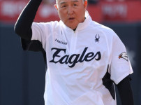 '[뉴스]김경문 감독 “강백호 필요한 시점에 홈런·타점…화이트 선발 역할 다해줘“[승장 코멘‥ 뉴스기사 썸네일