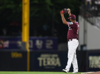 '[뉴스]알칸타라 8이닝 무실점→안타 단 2개로 승리…키움 시즌 첫 3연승 질주 뉴스기사 썸네일