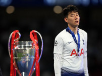 '[뉴스]'충격' 손흥민 EPL 우승 사실상 도난 당했네, '우승‥ 뉴스기사 썸네일