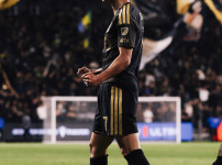 '[뉴스]'월드클래스 플레이메이커' 손흥민 또 1위 등극, 부앙가 없이 &‥ 뉴스기사 썸네일