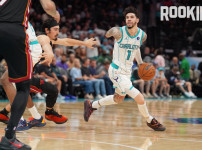 '[뉴스]‘출장 정지는 없었다’ 라멜로 볼, 6만 달러 벌금 뉴스기사 썸네일