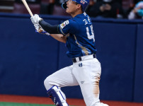 '[뉴스]“정말 야물딱지게 스윙을 하더라고“…KBO 역대 두 차례 밖에 없던 장면, 사령탑은‥ 뉴스기사 썸네일