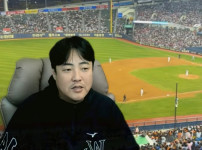 '[뉴스]“1년 쉬면 야구 더 못할수도“ 롯데 4人 구제? 야구·도박·징계 선배 안지만 “나‥ 뉴스기사 썸네일