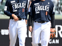 '[뉴스]'봄 롯데 어떻게 이겨요' 엄상백 7실점 와르르, 칭찬 일색 → ‥ 뉴스기사 썸네일