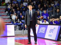 '[뉴스][KBL PO] 스틸만 4개... 수비로 존재감 발휘한 허웅에 이상민 감독 함박웃음‥ 뉴스기사 썸네일