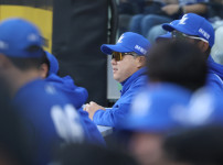 '[뉴스]“우승한다“ 허세가 아니었다...차포상 떼고 1628일 만 1위 등극, 박진만 감독‥ 뉴스기사 썸네일