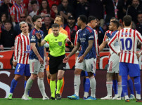 '[뉴스]“전날 9골 쏟아졌는데, 심판이…“ 고작 PK로 1골씩! 아틀레티코, 아스널 1-1‥ 뉴스기사 썸네일