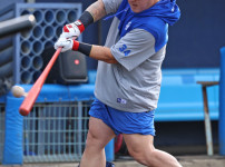 '[뉴스]돌아온 우승청부사, 이승엽 이을 최고 포텐 슬러거와 속닥속닥, 도대체 무슨 일이? 뉴스기사 썸네일