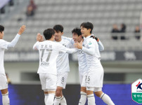 '[뉴스][K리그2 프리뷰]수대수만 있나? 조용히 치고 나가는 부산-김포...전남, 이랜드도‥ 뉴스기사 썸네일