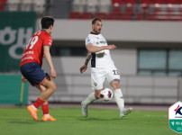 '[뉴스][오피셜]서울전 앞둔 강원 '날벼락', 핵심 센터백 강투지 사후징‥ 뉴스기사 썸네일