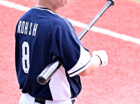 '[뉴스]307억 사나이의 '무조건 풀스윙' 감독 출신 해설위원의 안타까움‥ 뉴스기사 썸네일