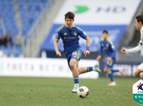 '[뉴스]최석현이 스타트 끊은 K리그1 영플레이어상 경쟁, '특급 재능' ‥ 뉴스기사 썸네일