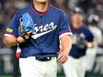 '[뉴스]초비상! 태극마크에 '7명' 몸바친 LG → '11승 선‥ 뉴스기사 썸네일