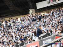 '[뉴스]'역대 최다 관중 신기록' 두산, 1200만 관중 흥행 계속되나[‥ 뉴스기사 썸네일