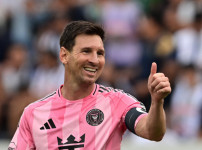 '[뉴스]'의리의 축신' 메시,스페인 카탈루냐 '5부클럽'‥ 뉴스기사 썸네일