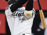 '[뉴스]'이럴수가' KIA 멘붕, 19살 신인한테 또 당했다…“쟤가 미쳤‥ 뉴스기사 썸네일