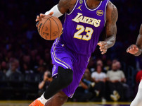 '[뉴스]LAL 비상? 3연승→2연패... 르브론-에이튼 분투에도 5차전까지 내줬다! 1옵션‥ 뉴스기사 썸네일