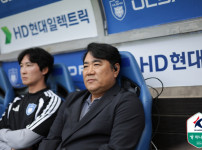 '[뉴스]김현석피셜, 월드컵 휴식기 때 수비 전술 싹 손본다…인버티드-비대칭 활용 계획 내비‥ 뉴스기사 썸네일
