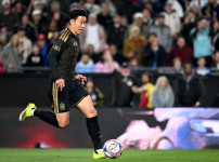 '[뉴스]'MLS 첫 전반 4도움' 부활한 손흥민, 이번엔 북중미 사냥 나‥ 뉴스기사 썸네일