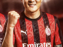 '[뉴스]韓 축구 대형 경사 예고! 김민재 미쳤다, 또 빅클럽 이적인가...'인생 ‥ 뉴스기사 썸네일