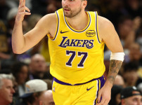 '[뉴스]미쳤다! 잠자는 사자 괜히 건드렸다가 제대로 혼쭐... 5살 차 영건 트래쉬 토크 ‥ 뉴스기사 썸네일