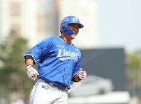 '[뉴스]'삼성 출신 좌우쌍포'는 무리였나, 김동엽은 되고, 공민규는 안된‥ 뉴스기사 썸네일