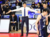 '[뉴스][KBL 챔프전] ‘우승까지 한 걸음’ 이상민 감독 “한 게임 최선 다해서 마무리했‥ 뉴스기사 썸네일
