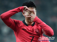 '[뉴스]'우리 캡틴이라 고마워요' 이렇게까지 월드컵에 진심이라니...&#‥ 뉴스기사 썸네일