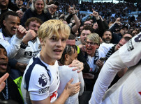 '[뉴스]'역대급 배신자 탄생?' 토트넘 20세 꽃미남 MF, '‥ 뉴스기사 썸네일