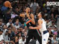 '[뉴스]65G 출전 수상 자격 갖춘 웸반야마의 자신감 “DPOY? 당연히 내꺼!” 뉴스기사 썸네일