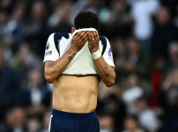 '[뉴스]“눈물의 골 세리머니→통한의 극장골 허용“ 토트넘, 20분만에 천국→지옥 '‥ 뉴스기사 썸네일