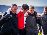 '[뉴스]한국 초대형 사고 터졌다, '국대 핵심' 황인범 부상 심각? 목발‥ 뉴스기사 썸네일