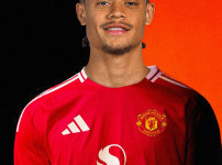 '[뉴스]'깜짝 이적 소식' 떴습니다! 손흥민 후계자 결국 포기→맨유 이적‥ 뉴스기사 썸네일