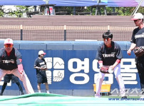 '[뉴스]'인간 스펀지' 데일, 이범호 감독 조언 즉각 흡수…'이‥ 뉴스기사 썸네일