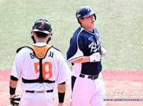 '[뉴스]'307억' 노시환 홈런 폭발&곽빈 155㎞ 무실점…'문‥ 뉴스기사 썸네일