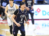 '[뉴스][KBL 챔프전] ‘오히려 좋아?’ 3차전 푹 쉰 최준용, 4차전 키맨 될까 뉴스기사 썸네일