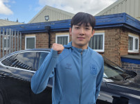 '[뉴스]'K-슈퍼크랙' 양민혁의 스무번째 생일→코번트리의 축하...팬들,‥ 뉴스기사 썸네일