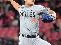 '[뉴스]'충격 김서현 사구 난사' 한화 재앙의 시작, 11-4→11-8 ‥ 뉴스기사 썸네일