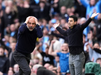 '[뉴스]“또 역전우승각?“ 맨시티가 아스널을 잡은 현 시점, 슈퍼컴퓨터 예측 EPL 우승팀‥ 뉴스기사 썸네일