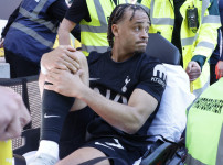 '[뉴스]'신이시여 토트넘을 구원하소서' '손흥민의 7번 후계자&‥ 뉴스기사 썸네일