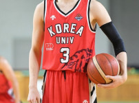 '[뉴스]이동근-석준휘 ‘동반 20득점’ 고려대, 단국대 꺾고 2연승 질주 뉴스기사 썸네일