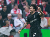 '[뉴스]“홍명보 감독님 보셨죠?“ 윙백으로 뽑은 귀화 스타 카스트로프, 소속팀서 '‥ 뉴스기사 썸네일