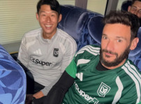 '[뉴스]“그때 내가 실수했다“ 5년 전 손흥민과 싸운 주장, 지금은 하루종일 붙어있네...‥ 뉴스기사 썸네일