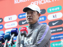 '[뉴스]“일본 많이 안 좋아해“ 한일전 2-1 승! 기분 좋다 말았다...2살 어린 대학생‥ 뉴스기사 썸네일