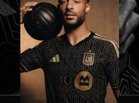 '[뉴스][오피셜]“흥민이형 저 남아요“ 흥부듀오는 계속된다! '이적설' ‥ 뉴스기사 썸네일